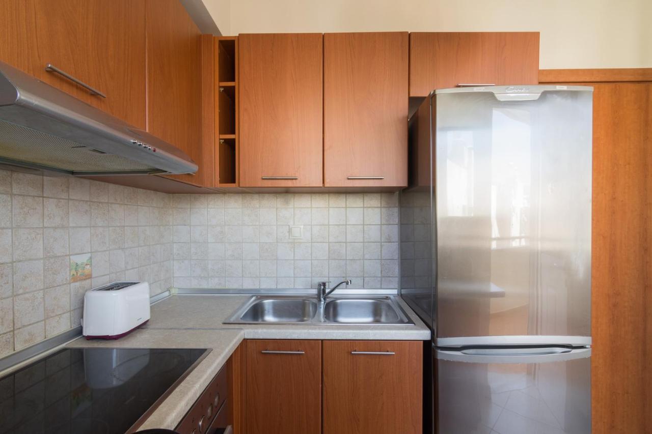 Comfort Apartment In Koukaki Atenas Exterior foto