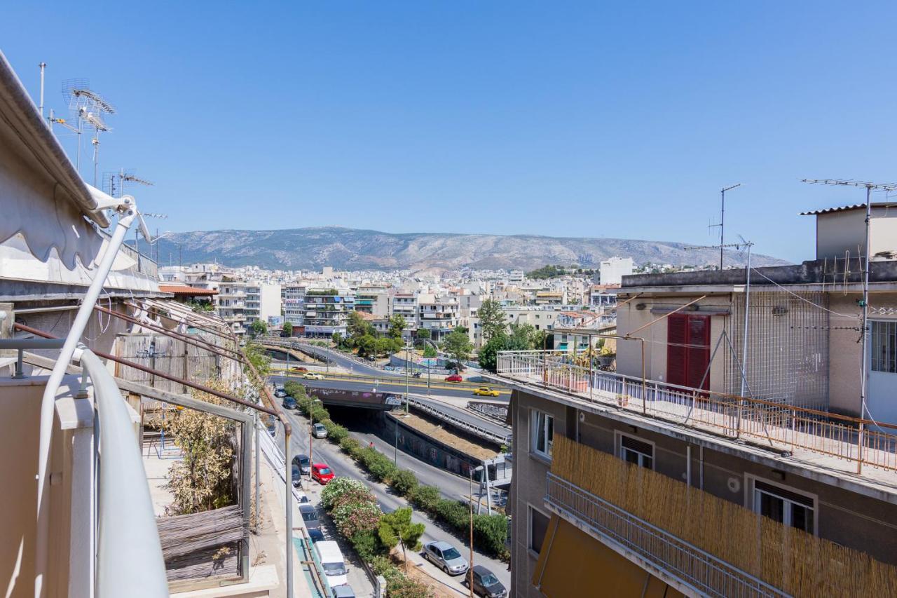 Comfort Apartment In Koukaki Atenas Exterior foto